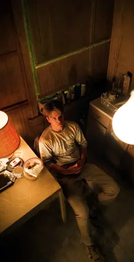 can’t watch this movie and not think about your own walls that you’ve put up, how far you’ve come, and how far there is to go. good will hunting shot vertically, uncropped. #goodwillhunting #movieclips #movierecommendation #cinema #mattdamon 