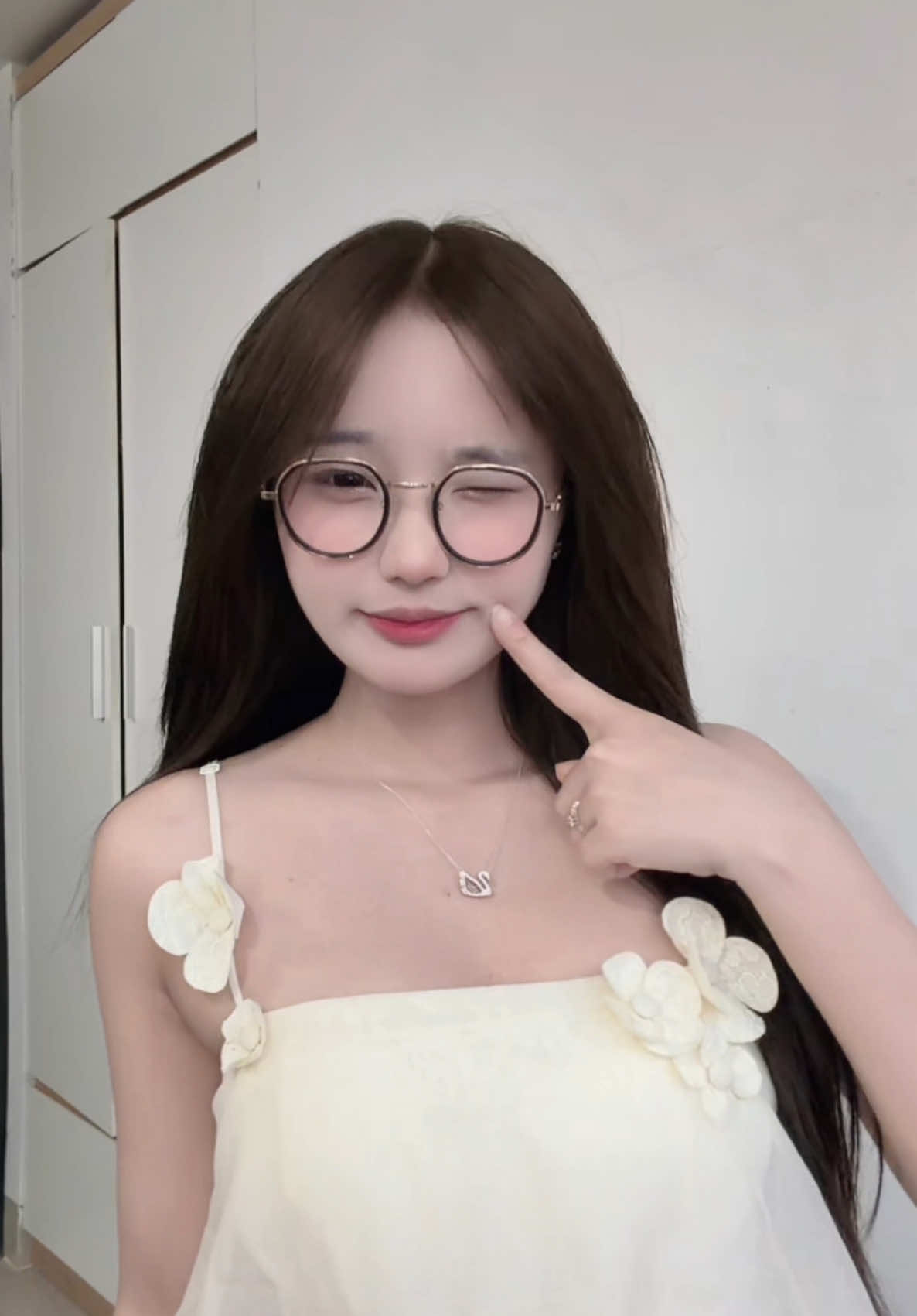 Đẹp là anh liếc mắt đưa tình  #Love #xuhuong #tiela #fyp 