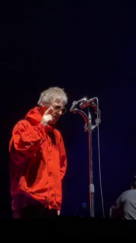 doidinho do centro vibes in the area #oasis #oasislive25 #liamgallagher #live @Oasis @Liam Gallagher 