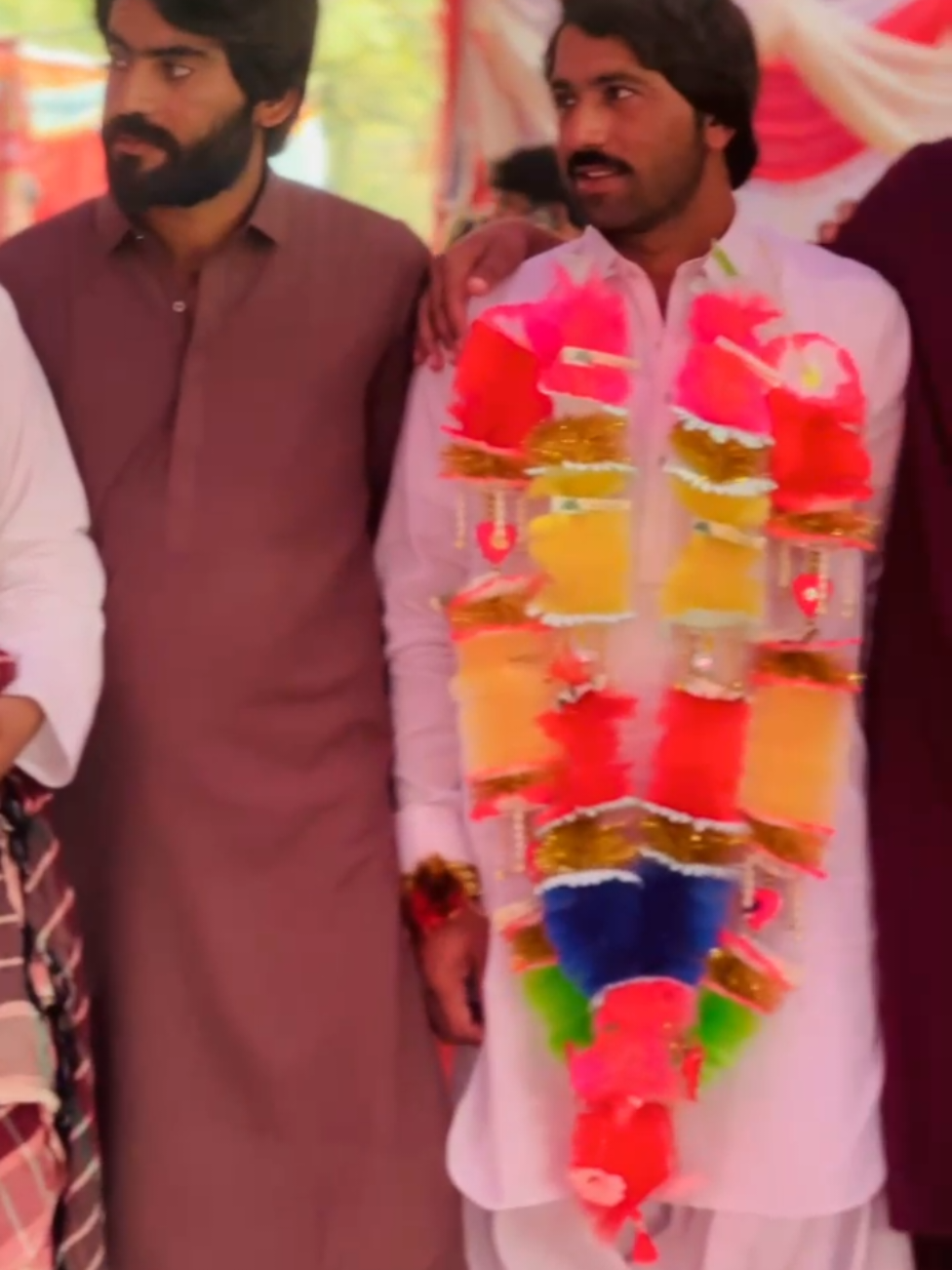 @Imran Ali @👑 $ëęh@r 01 ✌️ @Gulzar Khan😎🇵🇰 @Khizer Bhai @Shahab Khan Sehar @MübäShïR_KhäN_BäLØcH #dontunderreviewmyvideo #unfrezzmyaccount 