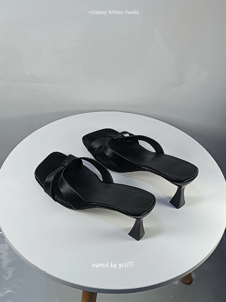 kitten heels🖤 get here >>@ycel ♡  #blackheels #sandals #heels #kittenheels 