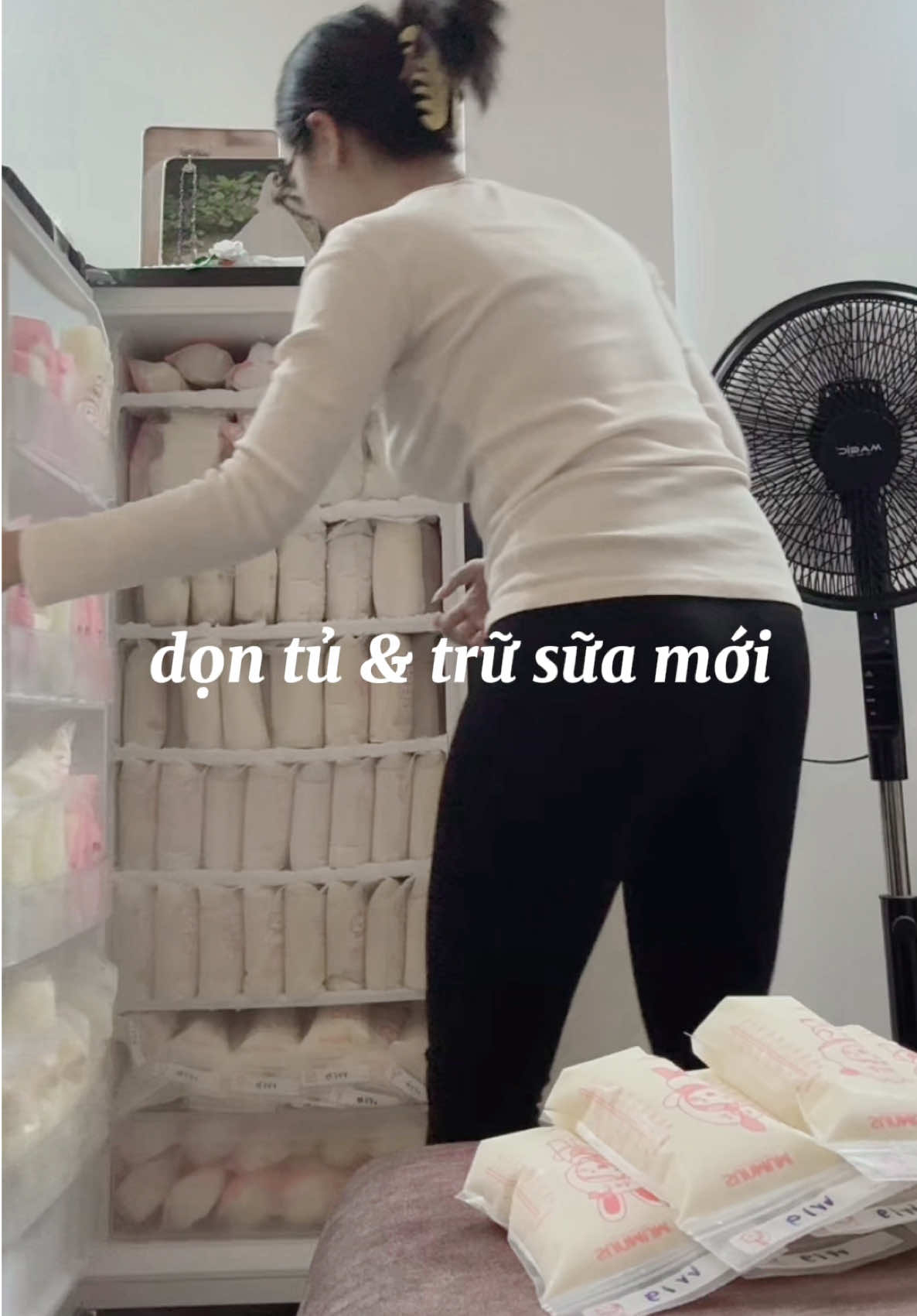 còng lưng vì sữa 🤕 #nhím #mebimsua #kichsuachomesausinh #suame #hutsua 