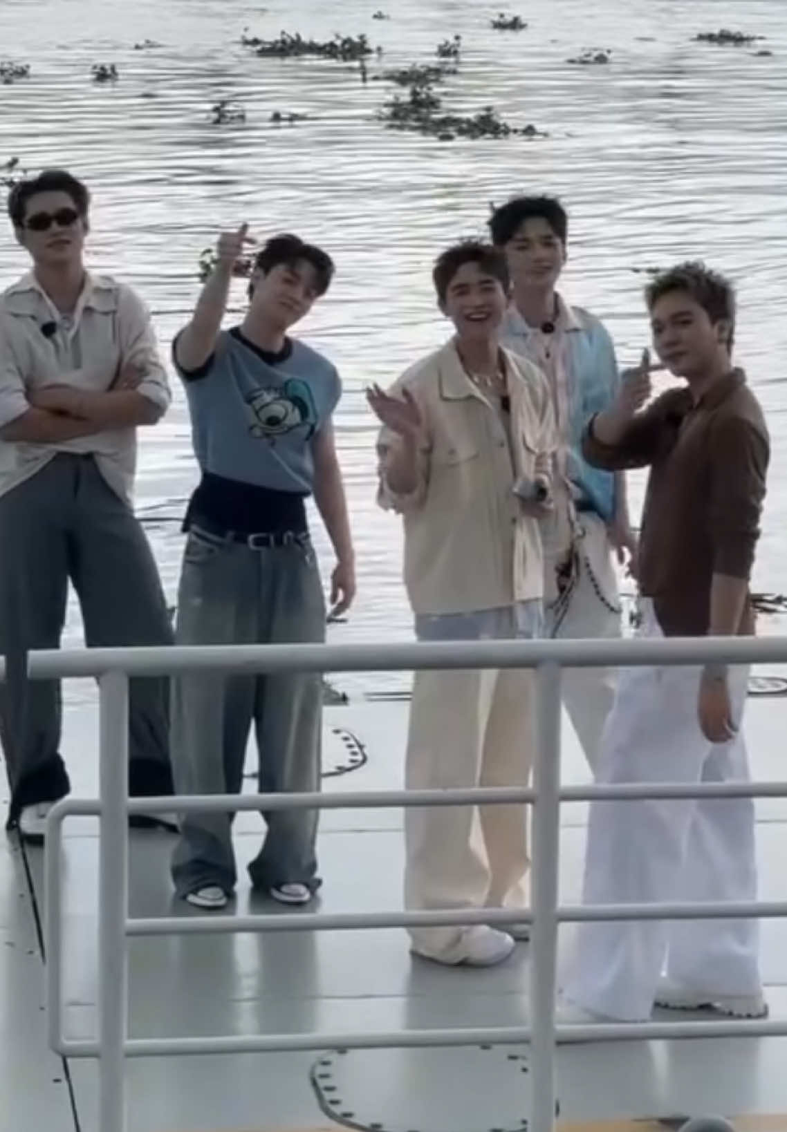 hello cưng 🧏🏻‍♂️ #Negav #congb #vuongbinh #hainam #buitruonglinh 