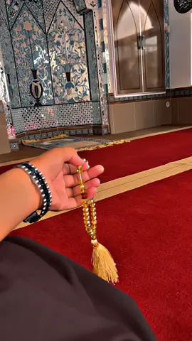 Repost;))❤️🥺#islamic_video_الله_حسبنا😢☝️🤲❤️💕🕋 #100klikes😭💯🤔🔥 #1millionviewsplesetiktok😓😓😓 #forupageシ___❤️ #unfreezemyaccount🥺 