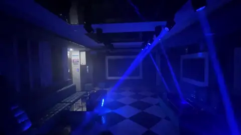 อัพเกรดด้วยต้นทุนต่ำ ได้ผลดี#livehouse #ktv #ktvdesign #nightculb 