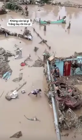 Tan hoang không còn lại gì #lũlụt #lũlutmientrung #2025 #phuyen 