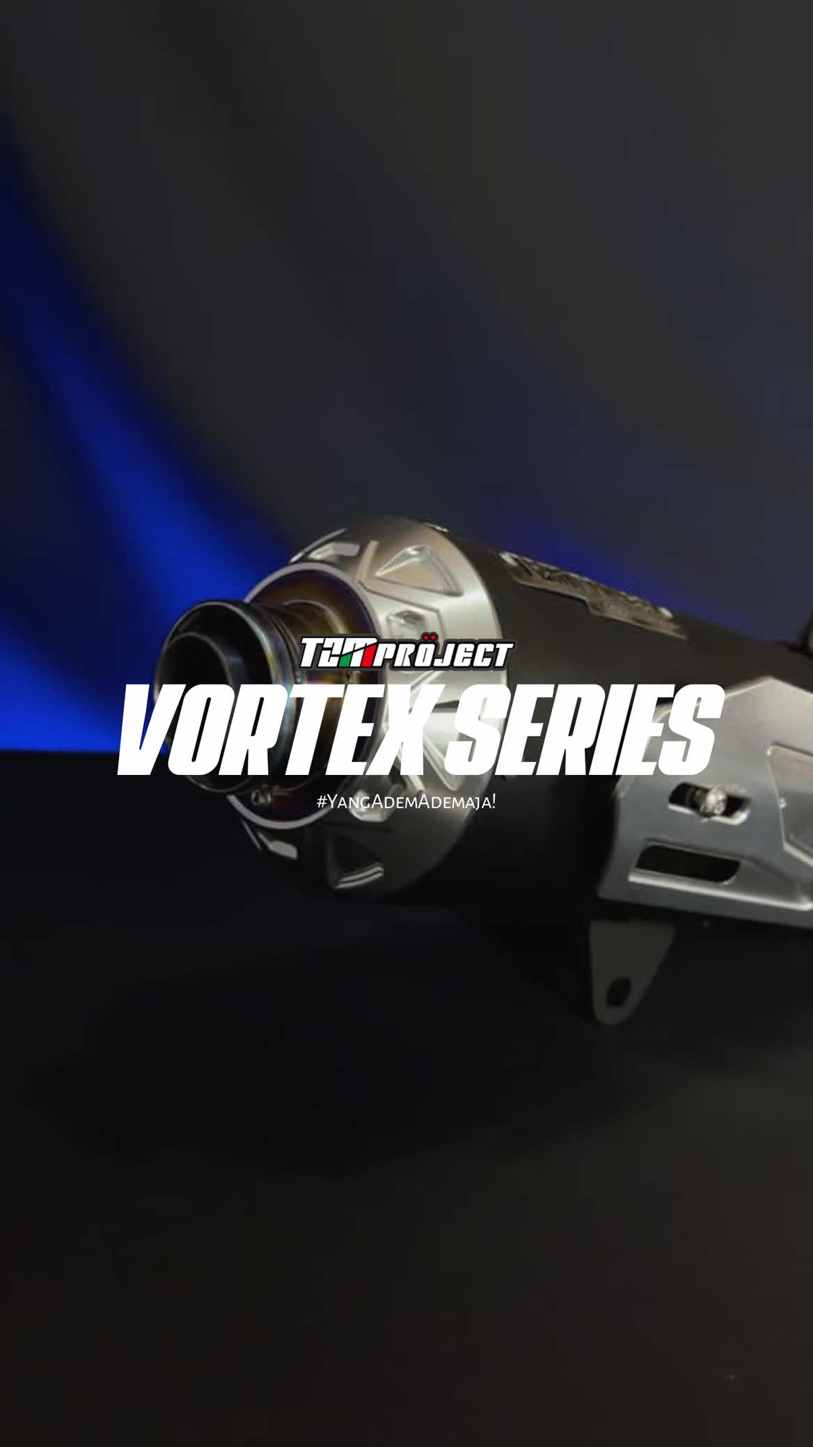 🚨 PREVIEW & DETAIL dari Knalpot Terbaru TZM Project – VORTEX SERIES! Hadir dengan tampilan warna hitam yang elegan namun tetap mempertahankan kesan sangar, Vortex Series menggabungkan material Bilet Series dan sentuhan Titanium yang membuat setiap detailnya terlihat jauh lebih premium. Kombinasi bahan berkualitas ini memberikan karakter unik: clean, mewah, dan tetap sporty saat terpasang di motor. Buat kalian yang suka tampilan simple tetapi tetap ingin ada sentuhan eksklusif, Vortex Series ini wajib banget masuk wishlist! Sudah Tersedia di Marketplace atau kalian bisa melalui Whatsaap dibawah ini : 0822-6089-9944 ( Ilham TZM Project ) 0838-1118-4260 ( Mascols TZM Project )  0898-4620-953 ( Fariz TZM Project )  0895-3491-3611-0 ( Kiki TZM Project )  . Offline Store : Jl. Tentara Pelajar No.11, RT.03/RW.12, Kedung Jaya, Kec. Tanah Sereal, Kota Bogor, Jawa Barat  #TZMProject #yangademademaja #biletseries #11.11 #promo11 