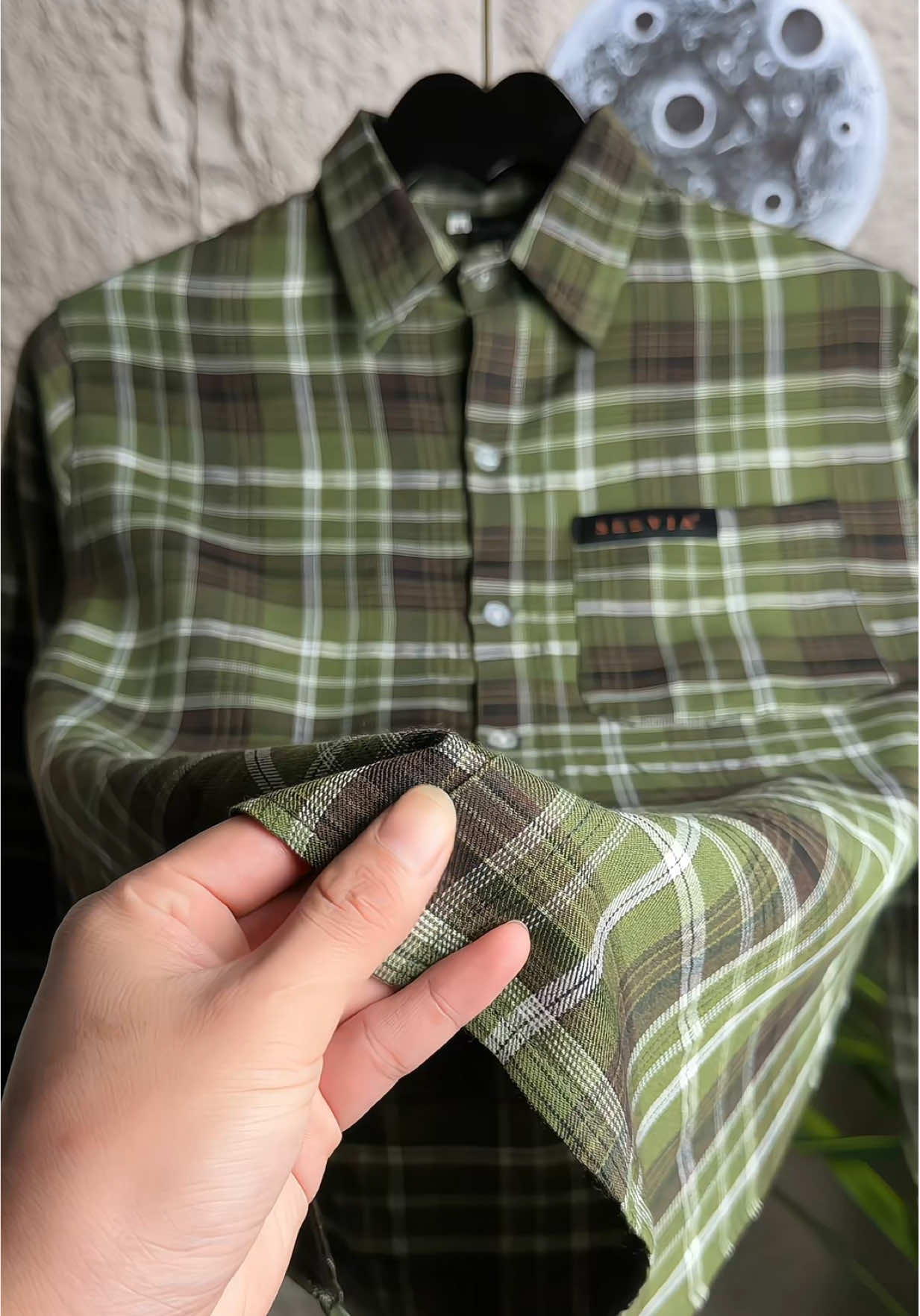 Áo Sơ Mi Flannel Logo Túi Ngực Kẻ Caro Dài Tay Nam Nữ Thời Trang Trẻ Trung Chất Cotton Dày Dặn Thoáng Mát Có Cổ Menswear#aosomi #aosominam #aosomikecaro #thoitrang #outfit 