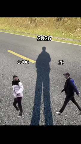 Thời gian trôi chậm thôi được không 🥹 #truongthanh #2006 #20tuoi #Meme #MemeCut 