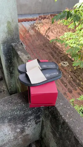 ĐANG CÓ VOCHER Ạ #giaydep #depnam #depdanam #depquaingang #xuhuong 