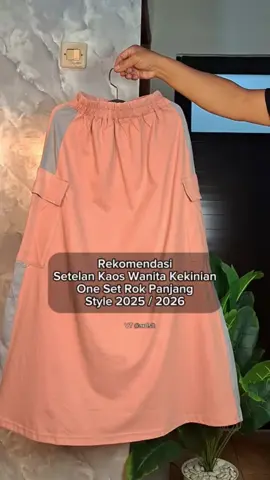 Rekomendasi setelan kaos wanita kekinian 2025 / 2026 di tiktok shop nih cantik, one set wanita kekinian ini terdiri dari atasan dan bawahan rok panjang ya. One set setelan rok panjang ini bahannya tebal, adem, nyerap keringat, nyaman buat outfit casual, santai, liburan dan lainnya lho. Wah bisa dijadikan setelan olahraga wanita muslimah juga nih. Yang mau promo setelan rok wanita panjang sebagus ini buruan klik keranjang kuning ya😊 #setelanrokpanjang #setelankaoswanita #onesetrok #bajusetelanwanita #setelanmuslimah 