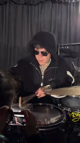 Toques prohibidos🥁☔️🖤 @LA LETRA MUDA #viral #juniorh #concert #sadboyztour #chihuahua 