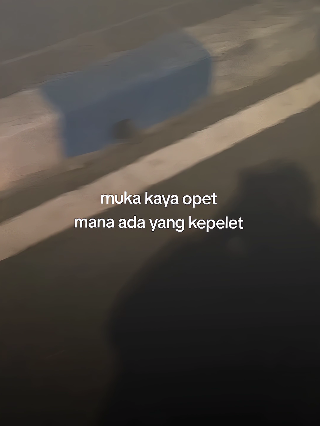 Gini trend kah? [ver template klik logo👆] #jjtipis #trend #presetalightmotion #presetdibawah5mb #CapCut 