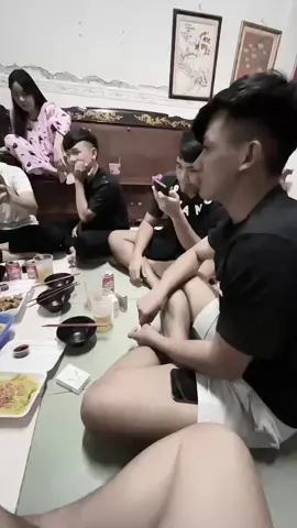 Nhớ lắm xe cơm ơi😭 