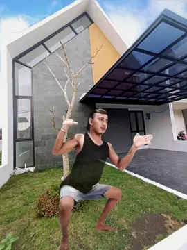 rombongan nyeni monggo booking chrysant kersane poro rombongan saget latihan jogetan kalih latihan fisik tapi isih tetep aesthetic #perumahanlamongan #lamongan #chrysantluxuryland #rombongannyeni #rumahaesthetic 