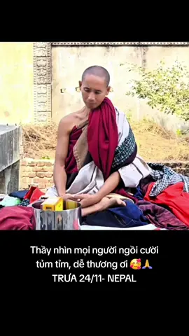 Mở đầu cho buổi pháp thoại hôm nay, Thầy ngồi cười tủm tỉm dễ thương vô cùng 🥰🥰 #xuhuong #thichminhtue #gaimienque ☘️🌸