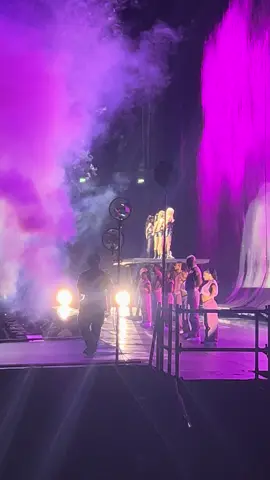 Opening (Kill This Love and Pink Venom) 🖤🩷 #blackpink #blackpinkofficial #blackpinkinyourarea #blackpinkdeadline Day 2 World Tour 2025