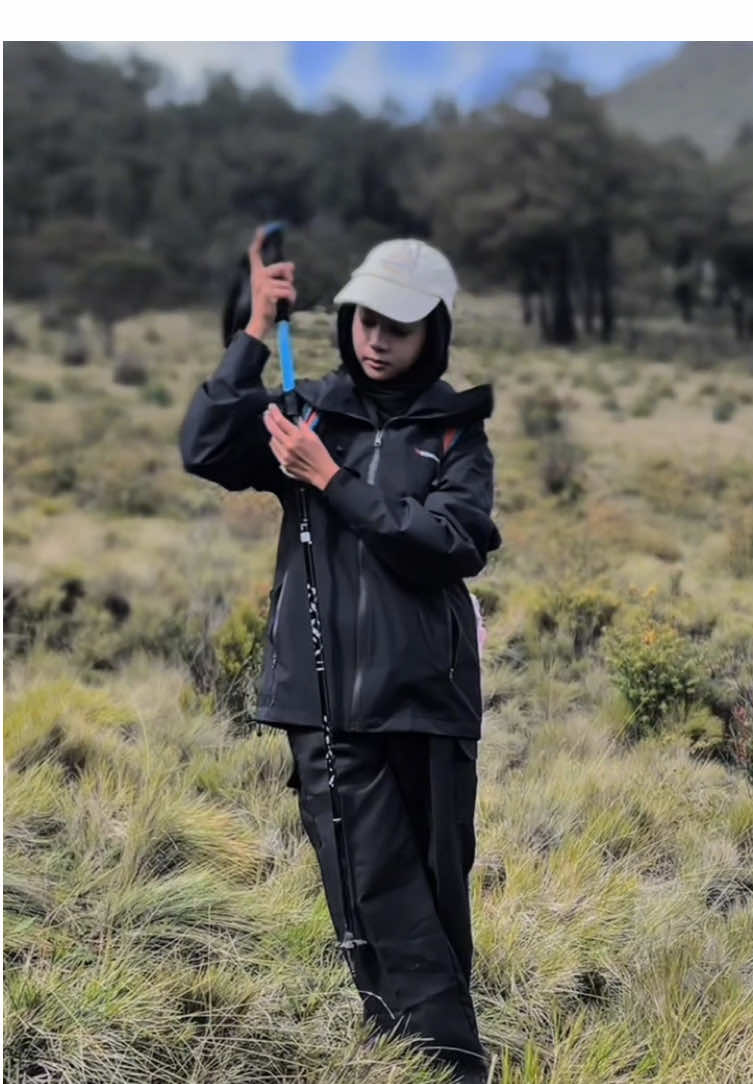 Tau ini di mana ?? #venturis #venturisexplore #gunungindonesia 