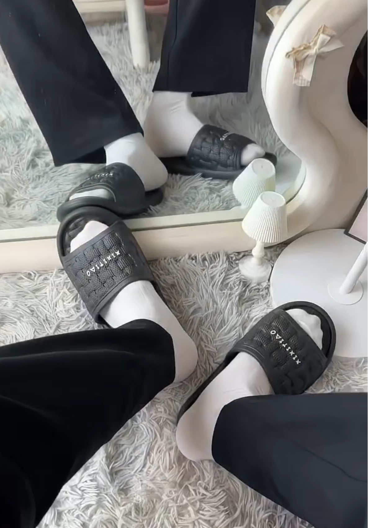 Dép đi trong nhà văn phòng #depduc #depnamnu #depditrongnha #depvanphong 