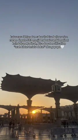 Makkah dan Madinah bukan museum orang suci, tapi rumah sakit bagi siapapun yang pernah terluka batinnya. Be nice ‘98 #makkahmadinah🕋 #umroh2025 #4upage 