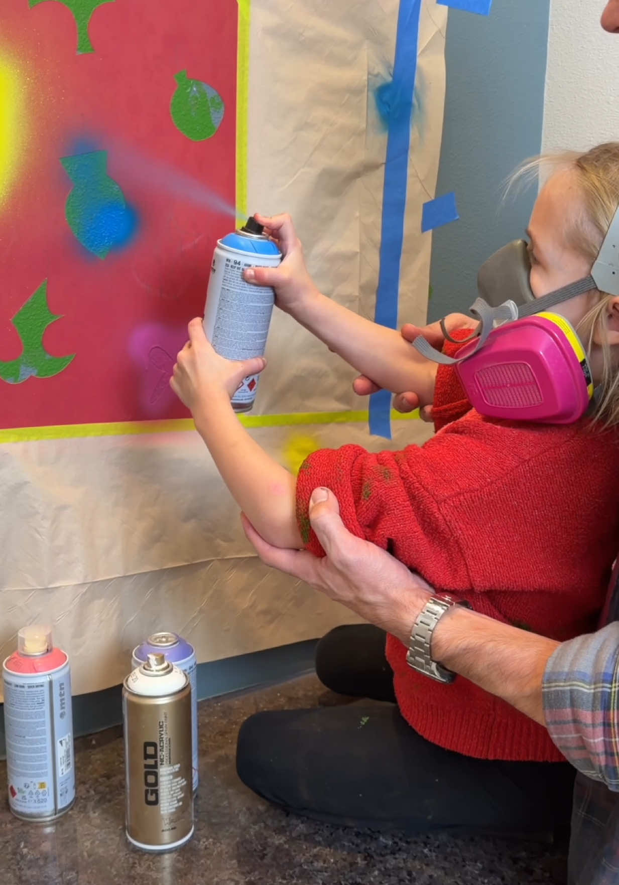 Dad makes Christmas memory keeper! 🎄