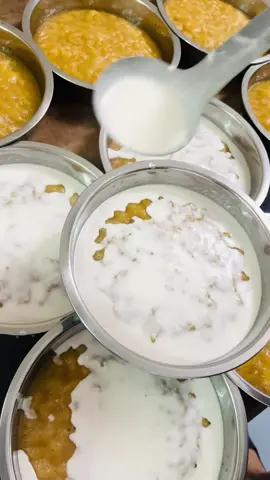 Nghe nói mấy chị bầu thèm bánh bò chan nước cốt lắm lắm #bánh_bò_thốt_nốt_út_trinh #bánh_bò_thốt_nốt_bán_ở_vĩnh_long #đặc_sản #bánh_bò #bánh_bò_chang_cốt_dừa 