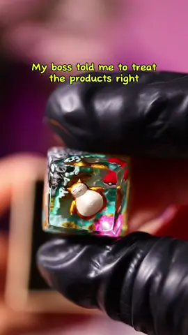 Hope she will be satisfied with this! #pokemonfanart #pokemonfan #SmallBusiness #smallbusinesslife #funnyvideos #resinart #artisankeycaps #keycaps #handmadegifts #christmasgiftideas #snorlax