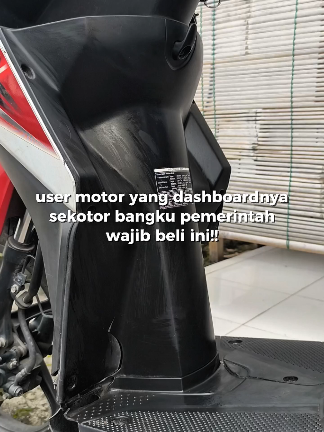 minimal motor rakyatnya gak sekotor bangku pemerintah dehhh #perawatanmobil #pengkilapmobil #solusiautocare #viral #fyp 