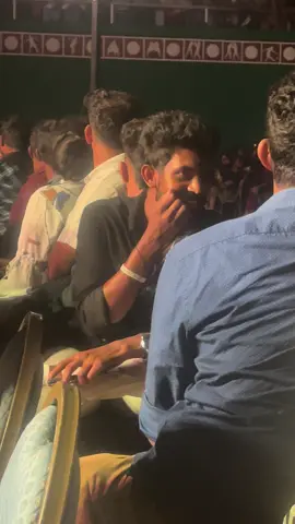 ගායකයවත් පැත්තක දාලා එයාව වීඩියෝ කරගත්ත මං🙊 එයා මේක දැක්කොත් මං සතුටින්🙈 සුදු මහත්තයත් ආවා හැබැයි එයත් කැලේ🤪 @Solo Hiker @Madushan Neranjan Official #fupup#pahasarani2025 #trending #foryou #foryoupage 