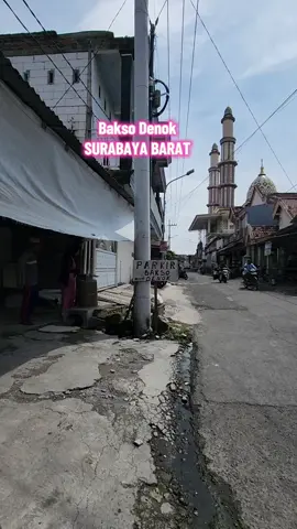 ayoo ngebakso dlu area #SURABAYABARAT dan sekitarnya jgn lupa mampir yaa #baksodenok namanya🤗 klo kesini jgn lupa tag aku yaa #surabaya #bukitpalma #nortwest 