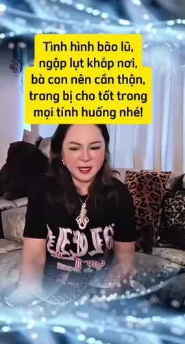 Hãy tự bảo vệ bản thân ,trang bị những thứ tất yêú để tránh được nguy hiểm nhé bà con Chúc mọi người luôn bình an vượt qua giông bão #tintuc #baolu2025 #NPH #nguyenphuonghang #lulut 