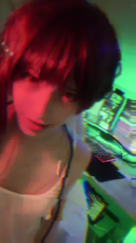 this one’s kinda cool #lain #laincosplay #cosplay 