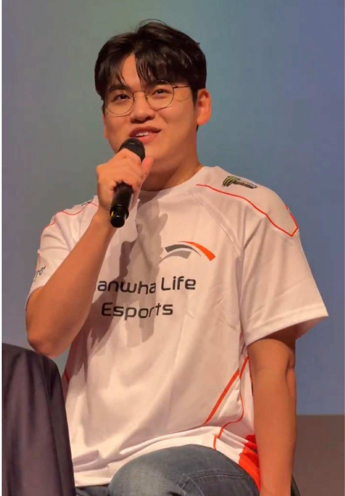 Nhìn vừa lạ vừa quen, nhưng tổng thể đẹp trai quá bé ơi 😍😍😍  #xuhuong #hle #gumayusi #viral #fanmeet 