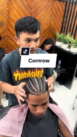 Rambut cornrow atau kepang ini memang buat penampilan kalian jadi keren #fypシ゚ #barbershopbali #trendrambut2025 #cornrows #braids 