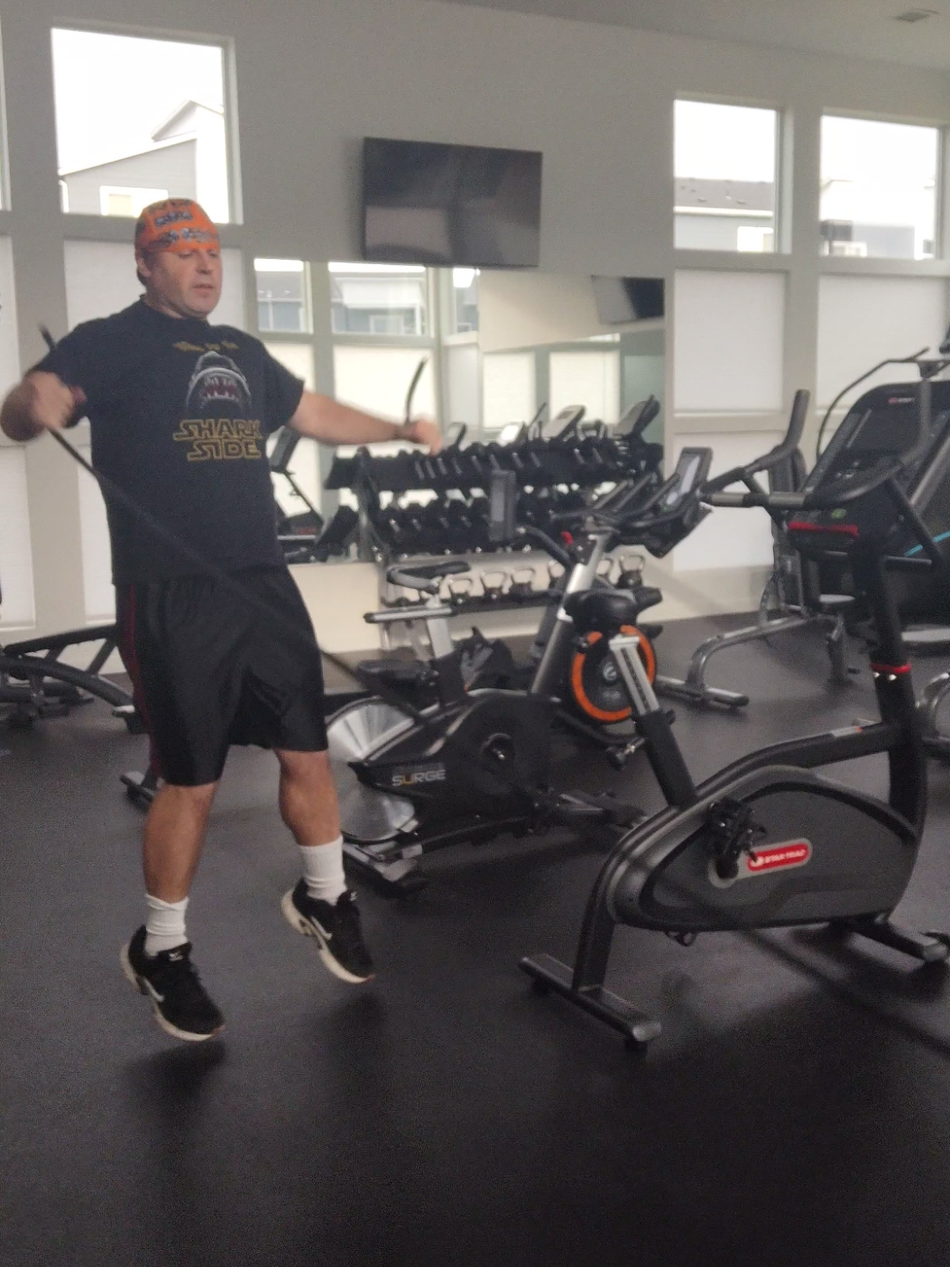 Be quick on your feet while also building bullet proof Shoulders. #resistanceband #Fitness #dopamineobands @Dopamineo #quickness #shoulders 