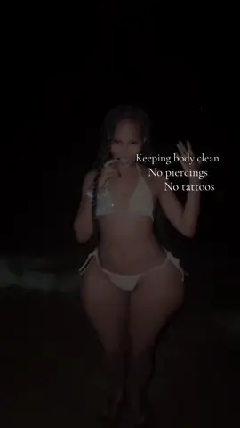 Baby baby darling 💃🏼💃🏼#beach #beachwear 