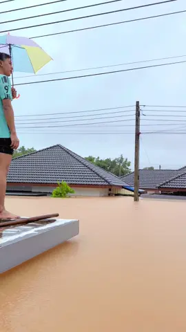 ไม่เคยเจอน้ำท่วมที่หนักกว่านีมาก่อนเลย จดจำไว้น้ำท่วมหนักที่สุดในชีวิต#น้ำท่วม68#หาดใหญ่น้ําท่วมหนัก 