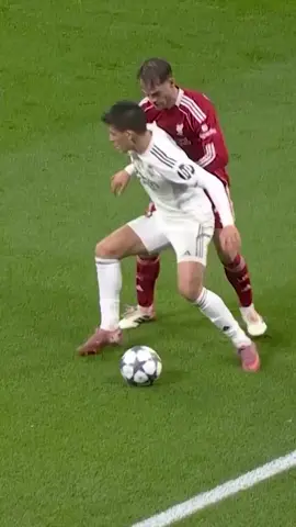 #اردا_غولر💎  🤍... ويبقـى الࢪيـــال سيد اوࢪوبــاا والعالم...🤍 👑 🤍 𝑯𝑨𝑳𝑨 𝑴𝑨𝑫𝑹𝑰𝑫 🤍 👑 🔥🔥🔥🔥🔥🔥🔥🔥🔥🔥🔥 #fypシ゚viral  #foryoupage  #fyp  #foryou                              @Real Madrid C.F. @Vini Jr. @Champions League 