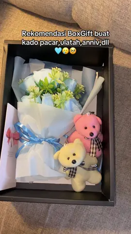 Murah bangettt🥹🩵 #kadopacar #kadoulangtahun #kadoguru #kadountukcewek 