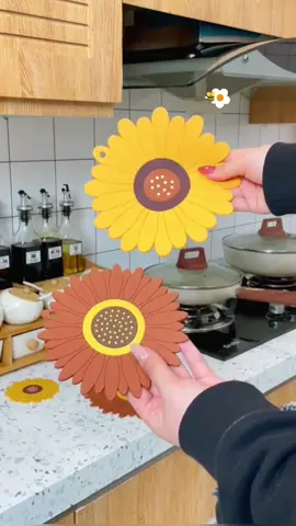 Sunflower-shaped table mat, table cover, plate cover, household heat-resistant and insulation bowl cover, tea cup cover#Heatinsulationpad#Siliconepad#foryou#goodthing#fyp