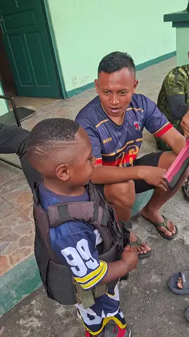 petir ⚡️⚡️menyambar pratu raiton🤣🤣 Rawan prada kumpul😂😂#praturaiton #tniindonesia🇮🇩 #viral #papua 