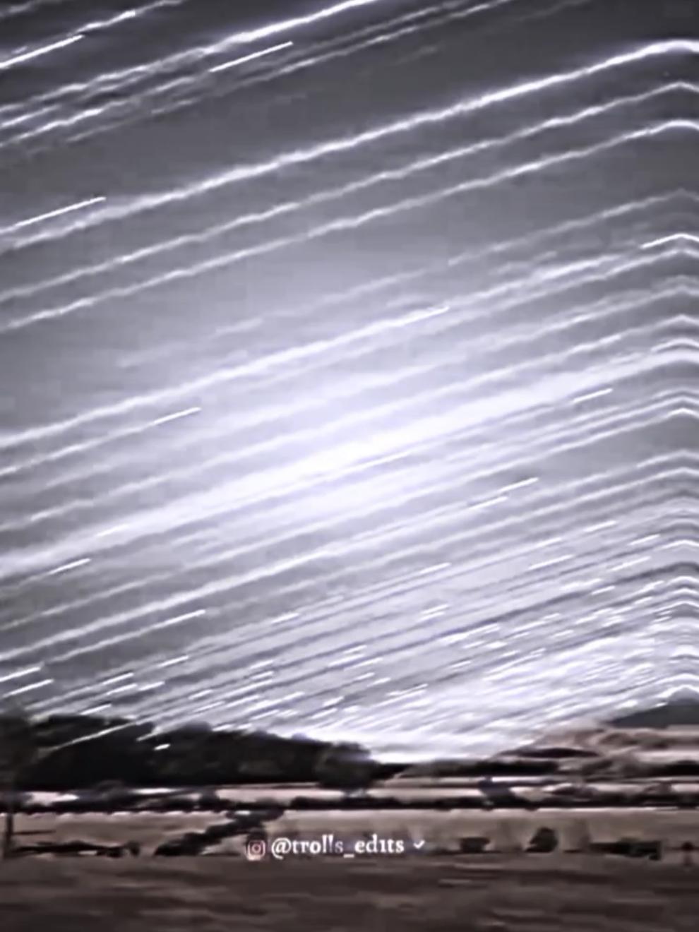 #ChillyNights #ColdDaysWarmHearts #ColdMoments  #FrozenFeelings #WinterVibes 