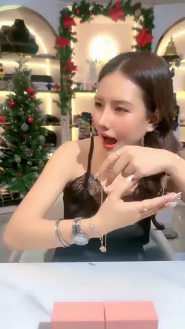 เข้าร่วม LIVE ของเรา แล้วรับโปรโมชั่นพิเศษ!