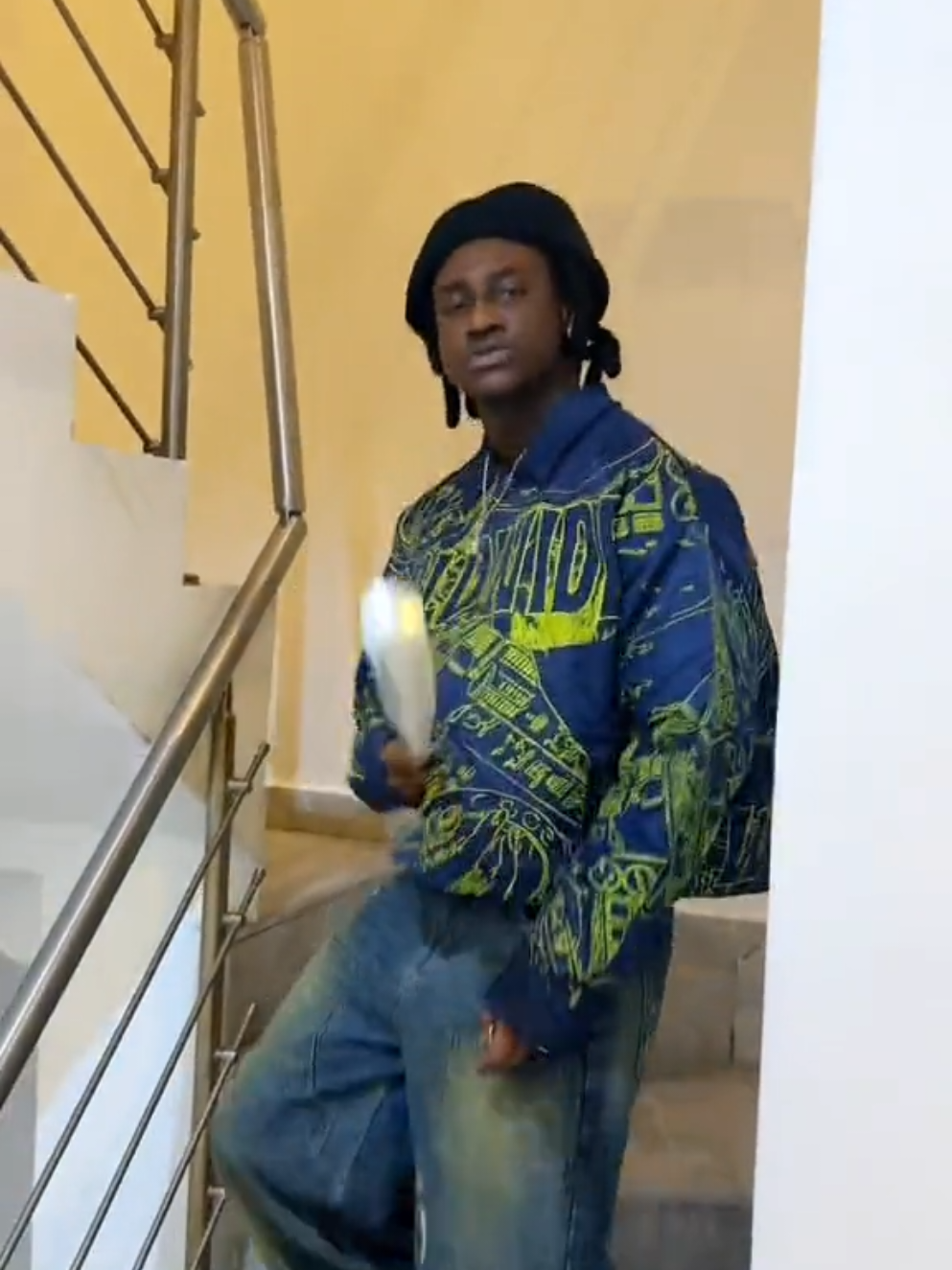 Who collect Transformer he nor Talk 🔥💪 @1henrynice X @Shallipopi 🔥 #shallipopiexconvict #shallipopifans #shallipopi #shallipopinewsong #plutomanianblogger 