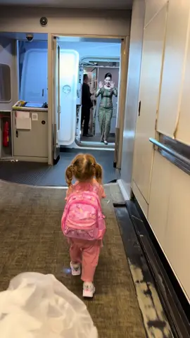 Good to be back walaupun sempet takut terbang tanpa ditemenin siapa” but i did it hehe