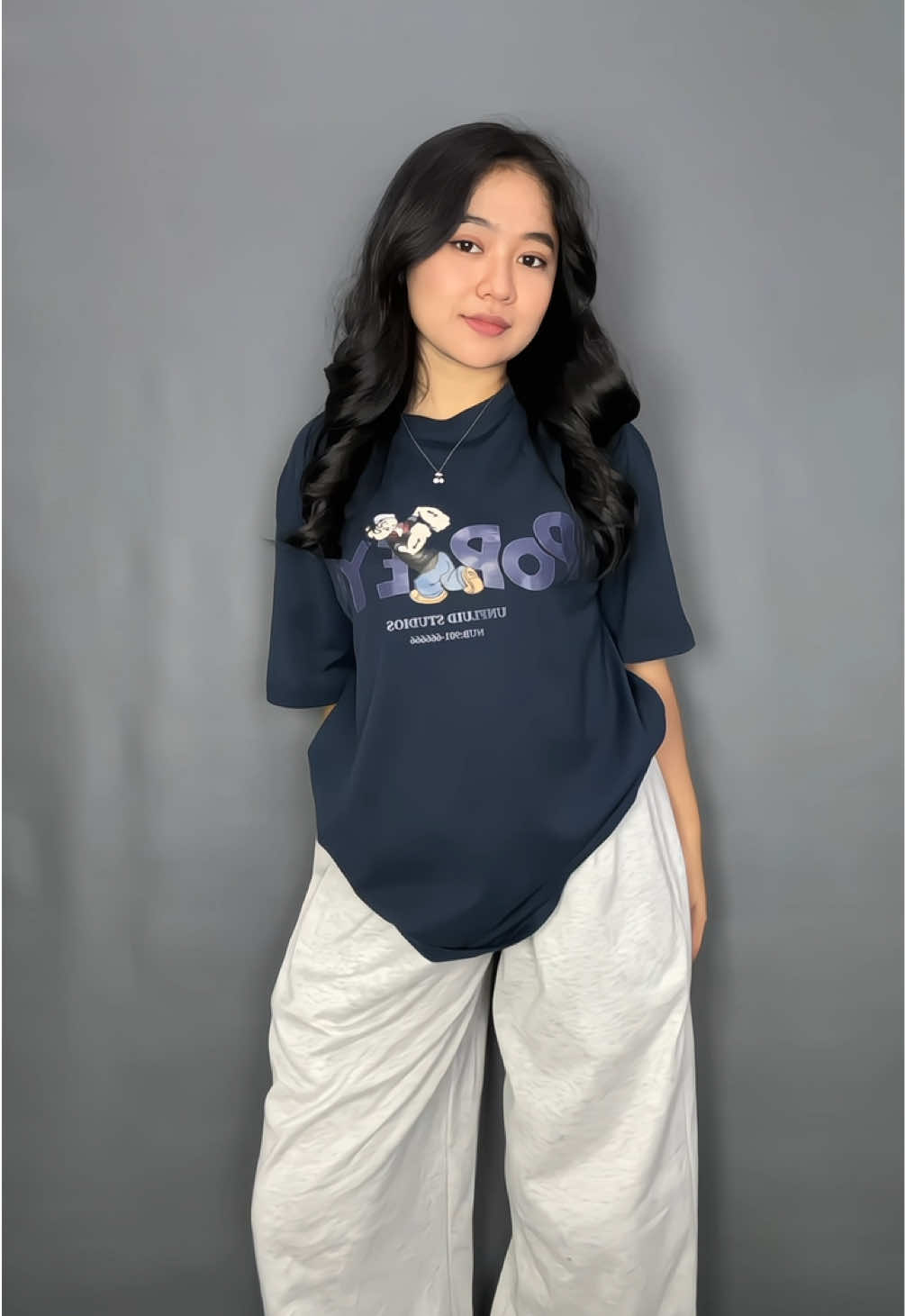 Wajib borong sih, seenak itu kaosnya buat daily❤️ #fyp #kaos #kaosoversize 