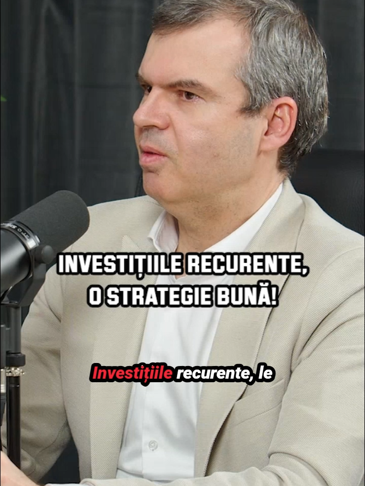Răzvan Paşol spune ca investiţiile recurente reprezinta o strategie buna! Investițiile recurente te ajută să construiești capital pas cu pas. Dacă investești lunar o sumă mică, folosești puterea timpului și a acumulării. Un exemplu simplu arată că 100 de lei pe lună, investiți constant timp de 20 de ani, pot ajunge la aproape 149.000 de lei. Powered by @bursadevaloribucuresti #vreausastiu #horiagusta #boofmedia