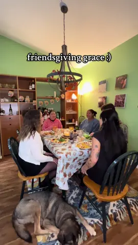 friends who pray together, stay together #friendsgiving #pitchperfect #thanksgiving #prayer #fyp @anyi @lil.gemini_ @maddy @xio @Hunter Beck 