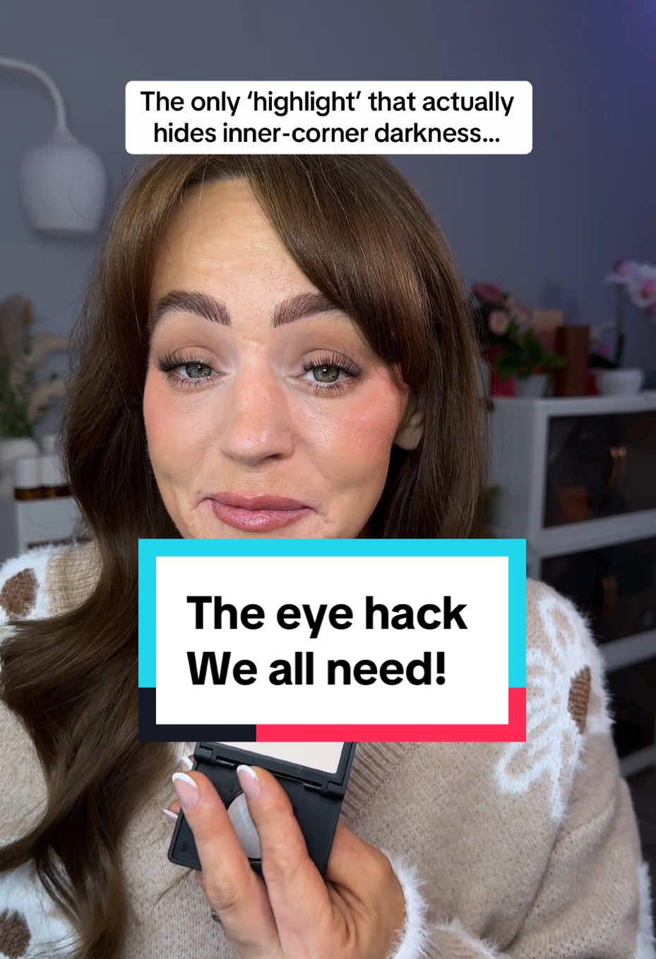 @MakeUpForEverUSA I swear my inner corners have always been darker than the rest of my face and nothing ever really fixed it… until THIS. This is the Make Up For Ever Artist Highlighter (Matte) and it’s honestly doing what my concealer couldn’t. It’s not glittery. It’s not shimmery. It’s just soft, matte brightness that blurs and lifts the under-eye in the most natural way. One side of my face looked awake. The other looked like no sleep. 🫠 The difference shocked me. If inner corners or under-eyes are your problem area too, I linked it below so you can try it. @makeupforever  #BeautyAndLifestyleDeals #tiktokshopcreatorpicks #makeuphacks #beautytips