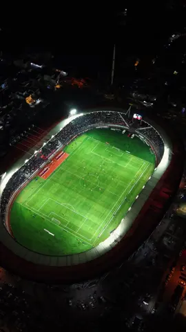 Under the lights, where legends are made. #zakho #zakhofans #redcastle #zakhosportclub 🇮🇩